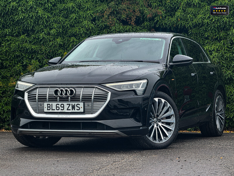 Main listing image - Audi e-tron