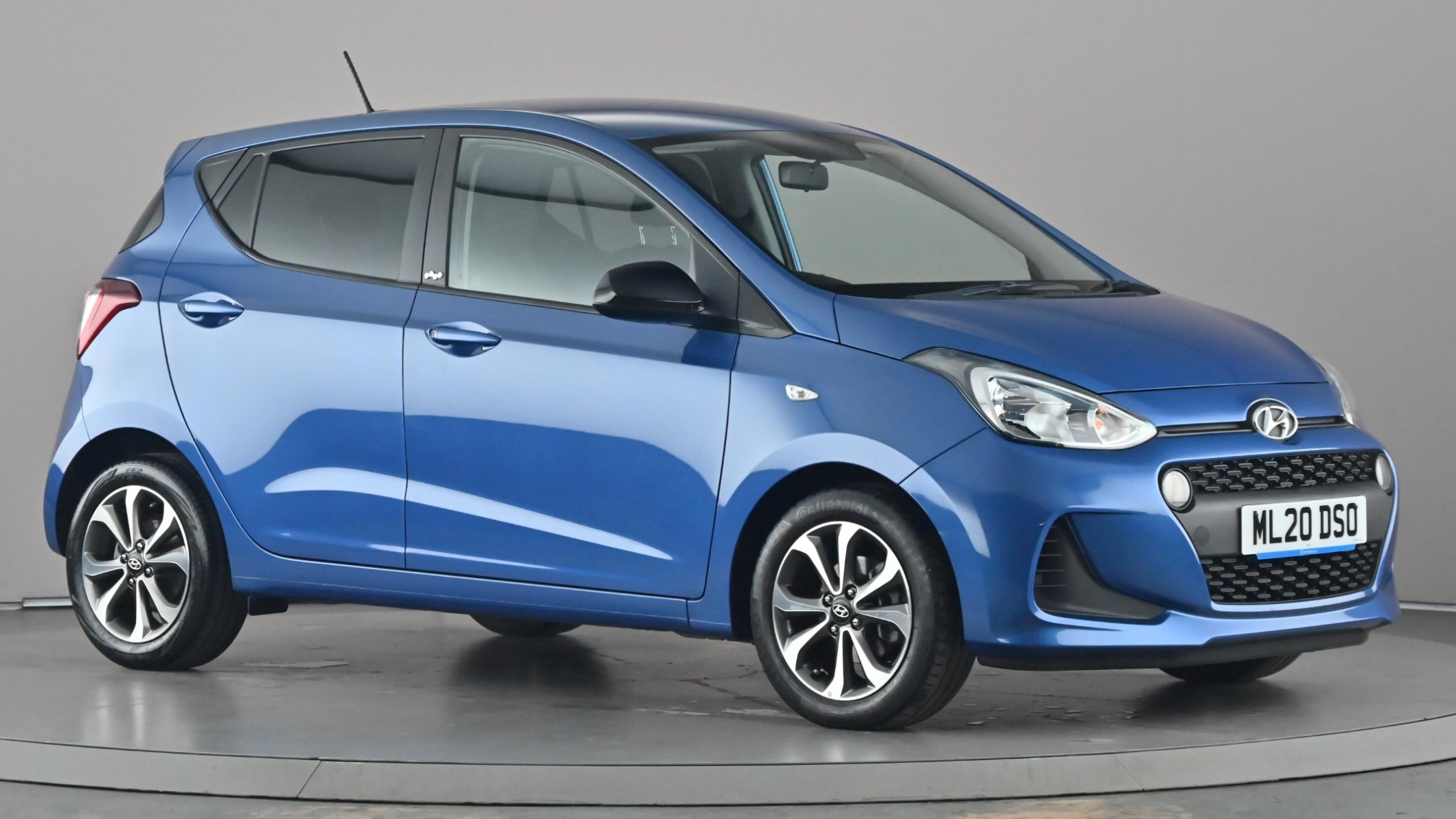 Main listing image - Hyundai i10