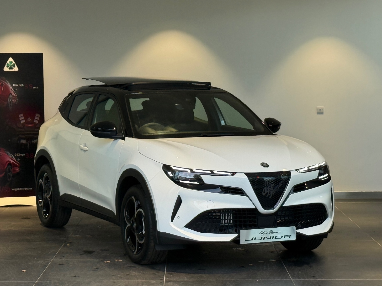 Main listing image - Alfa Romeo Junior