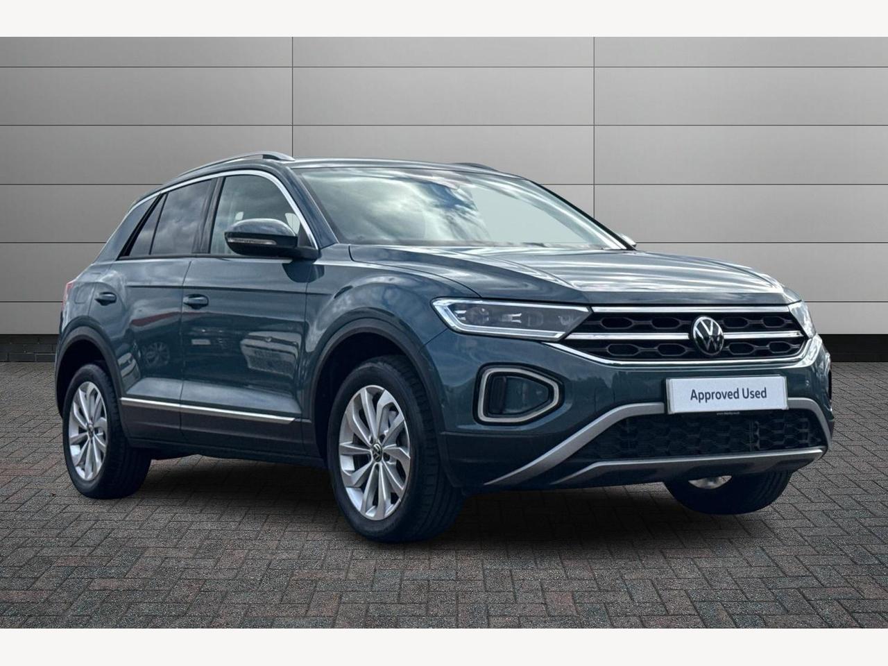 Main listing image - Volkswagen T-Roc