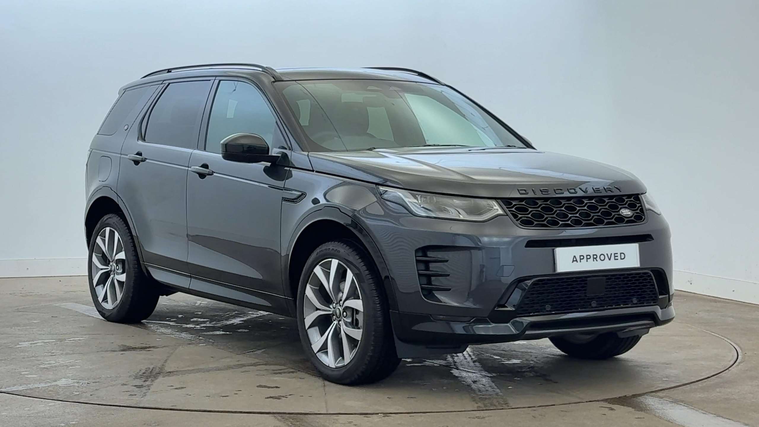 Main listing image - Land Rover Discovery Sport