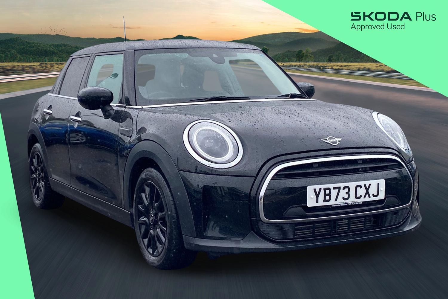 Main listing image - MINI Hatchback