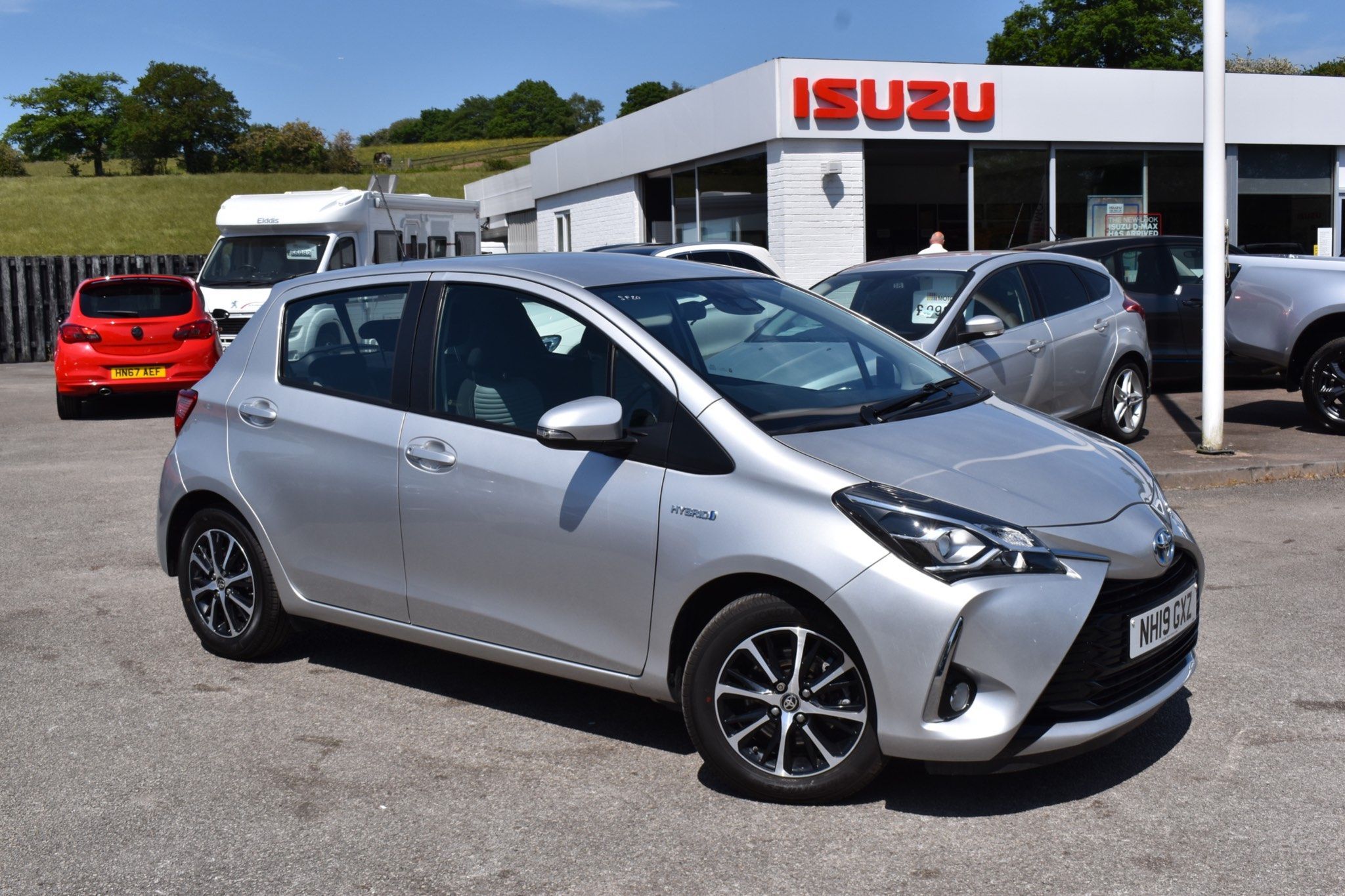 Main listing image - Toyota Yaris