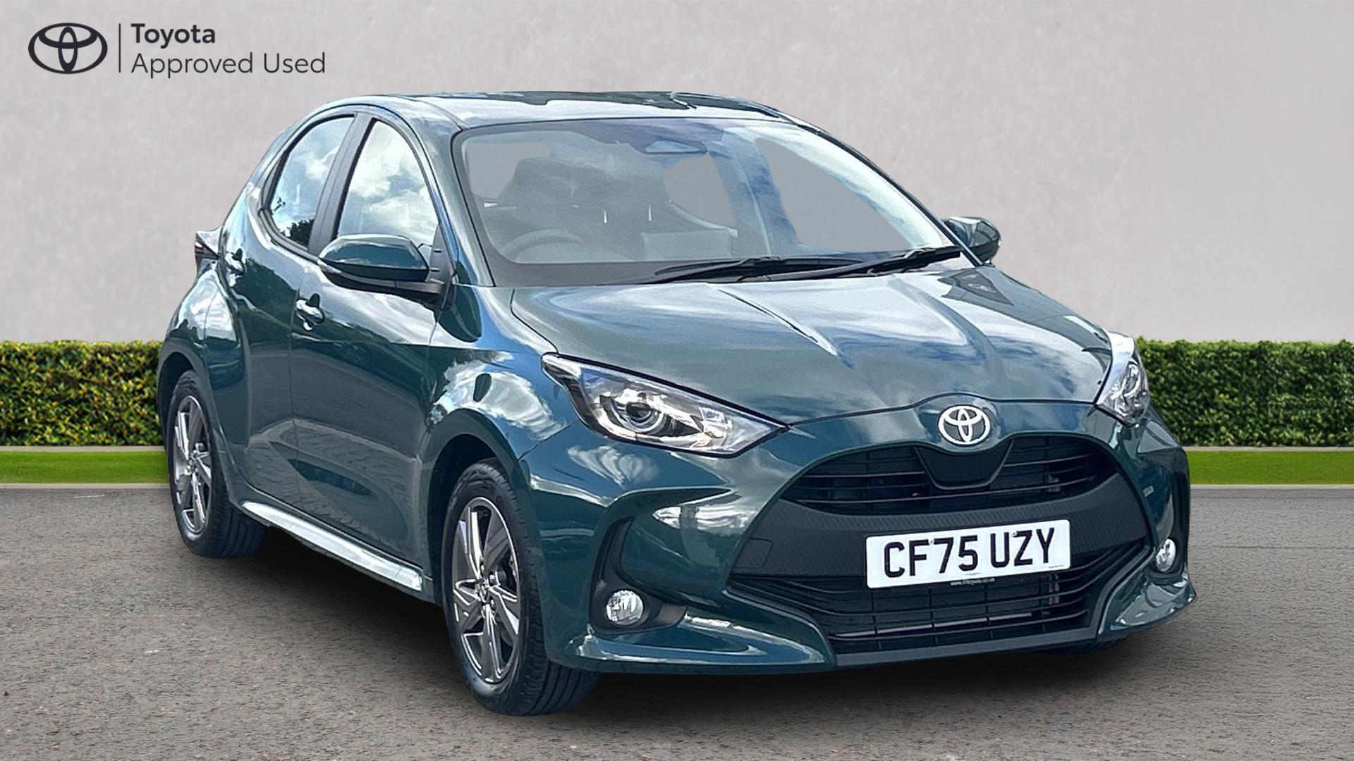 Main listing image - Toyota Yaris