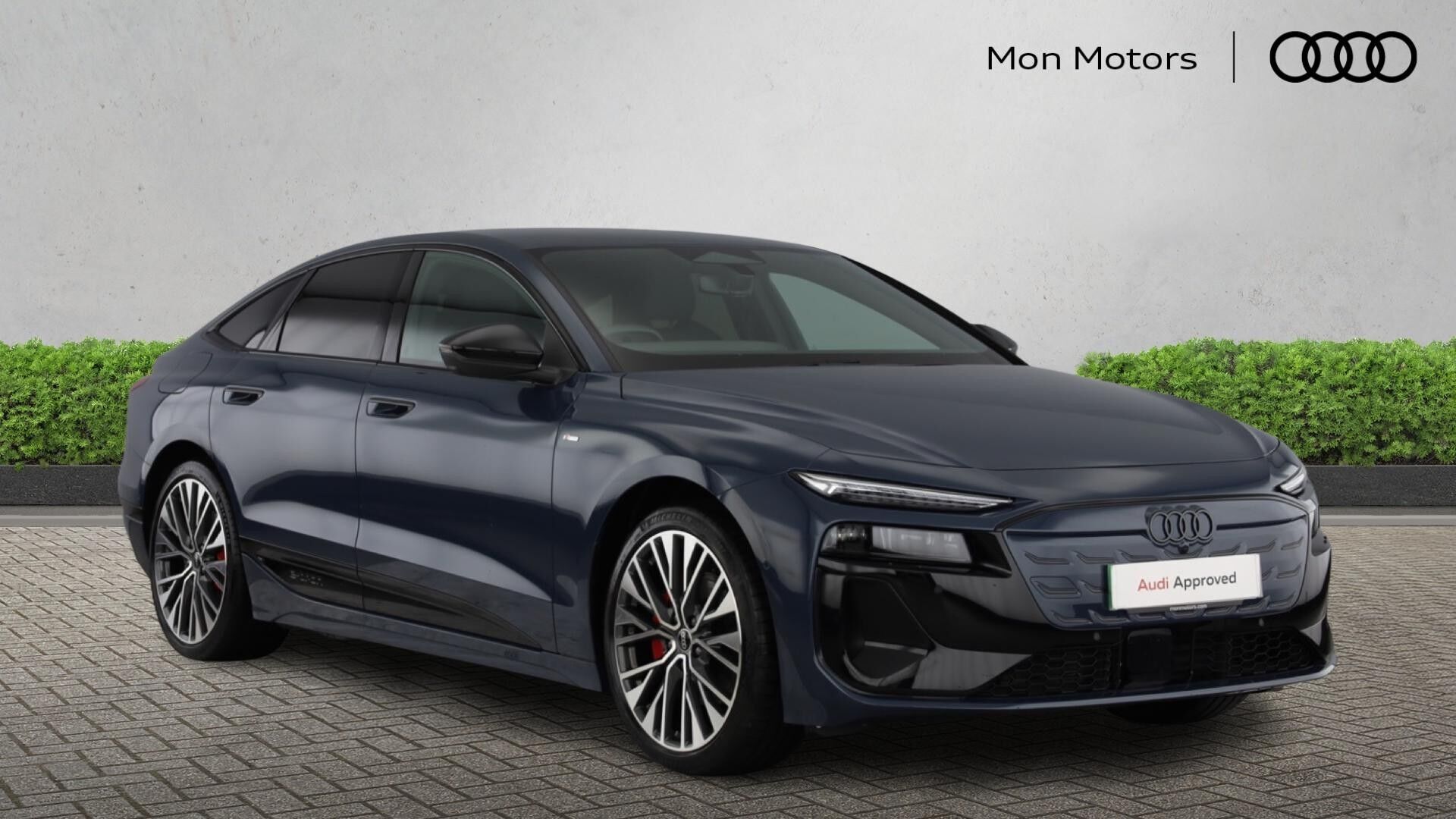 Main listing image - Audi A6