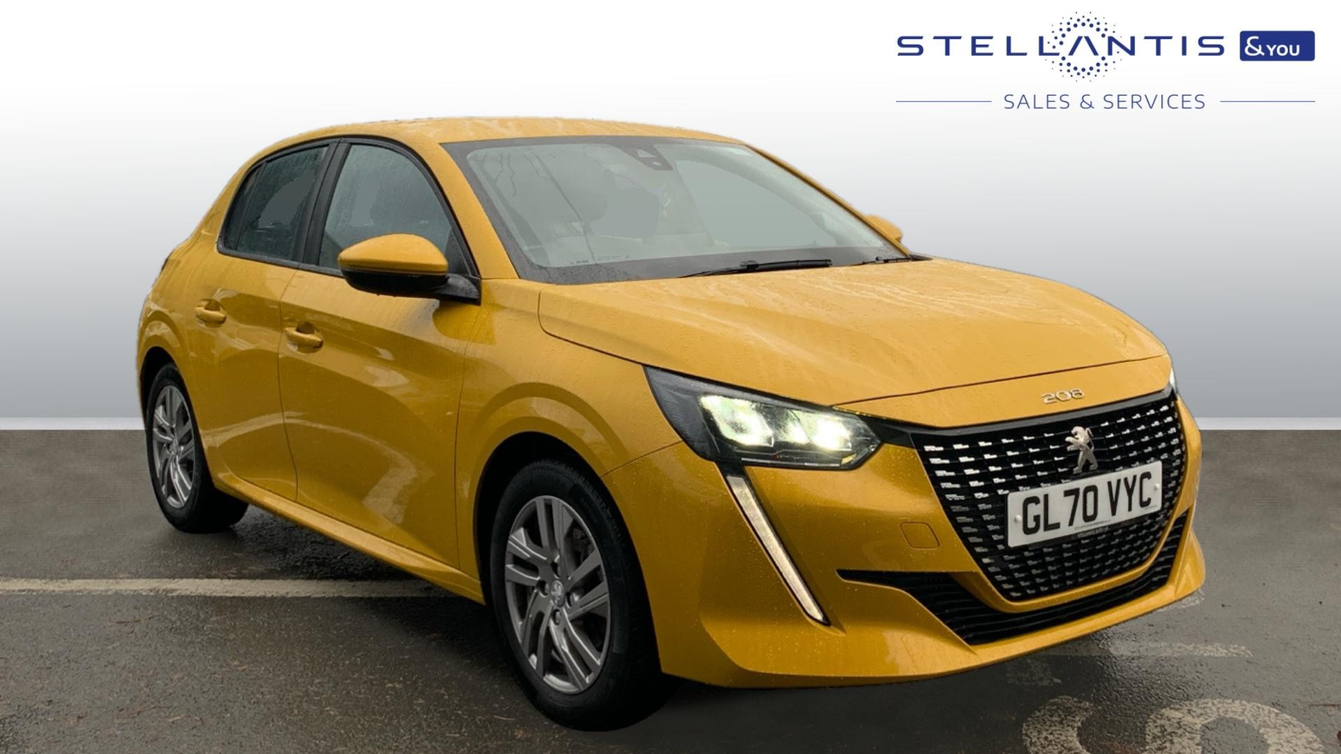 Main listing image - Peugeot 208