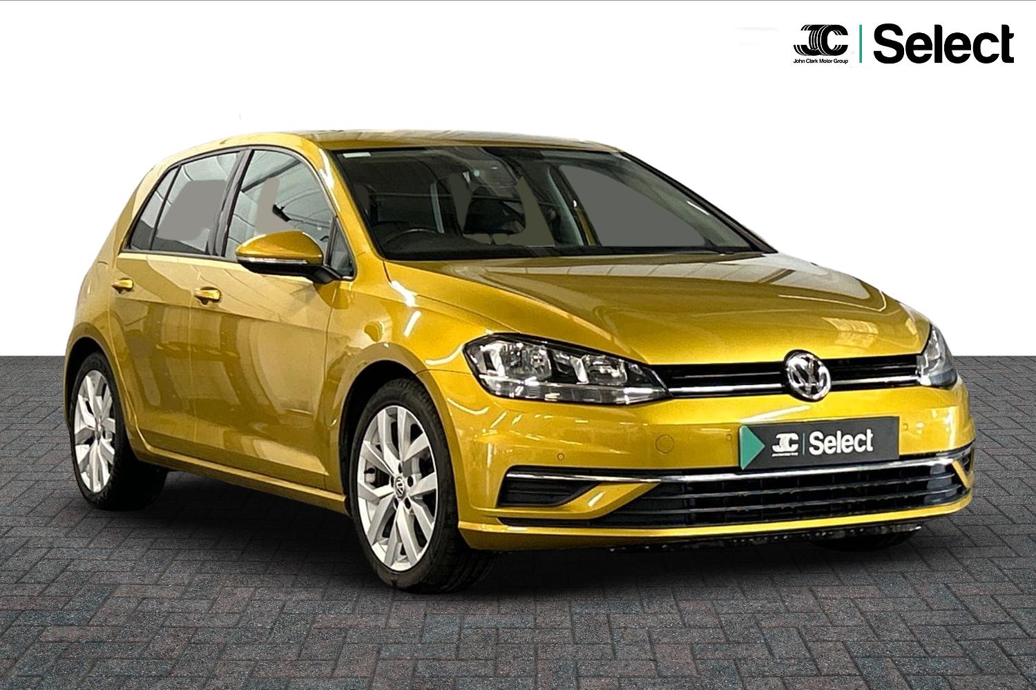 Main listing image - Volkswagen Golf