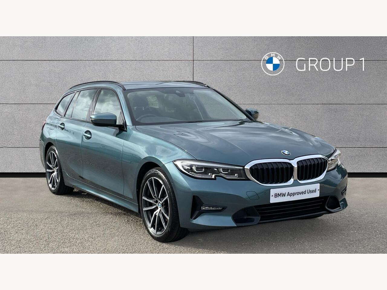 Main listing image - BMW 3 Series Touring