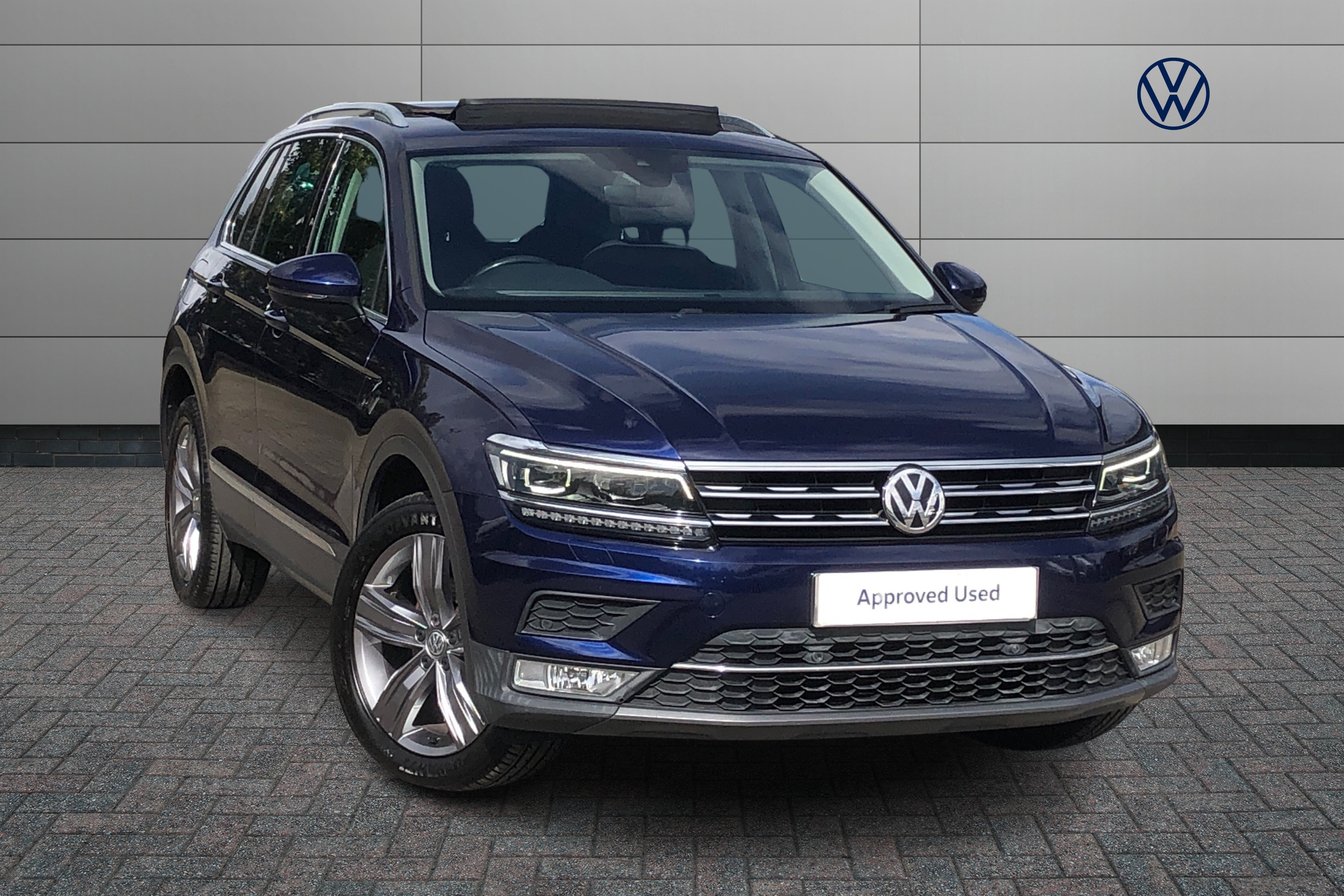 Main listing image - Volkswagen Tiguan