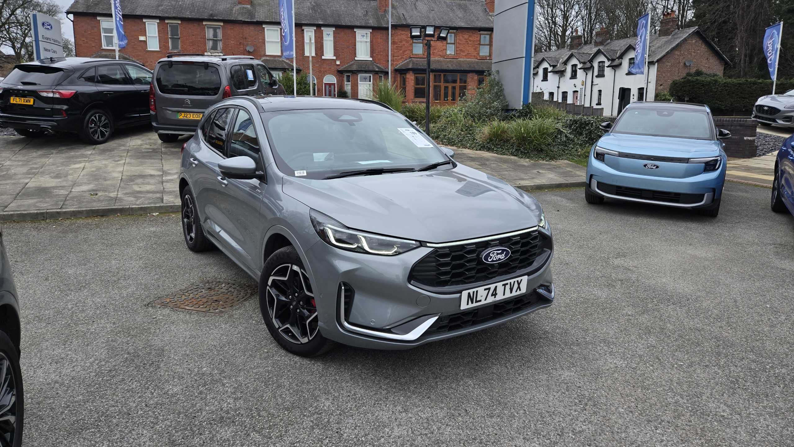 Main listing image - Ford Kuga