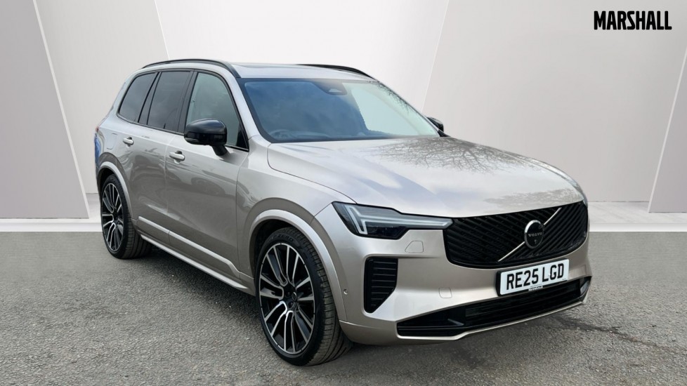 Main listing image - Volvo XC90