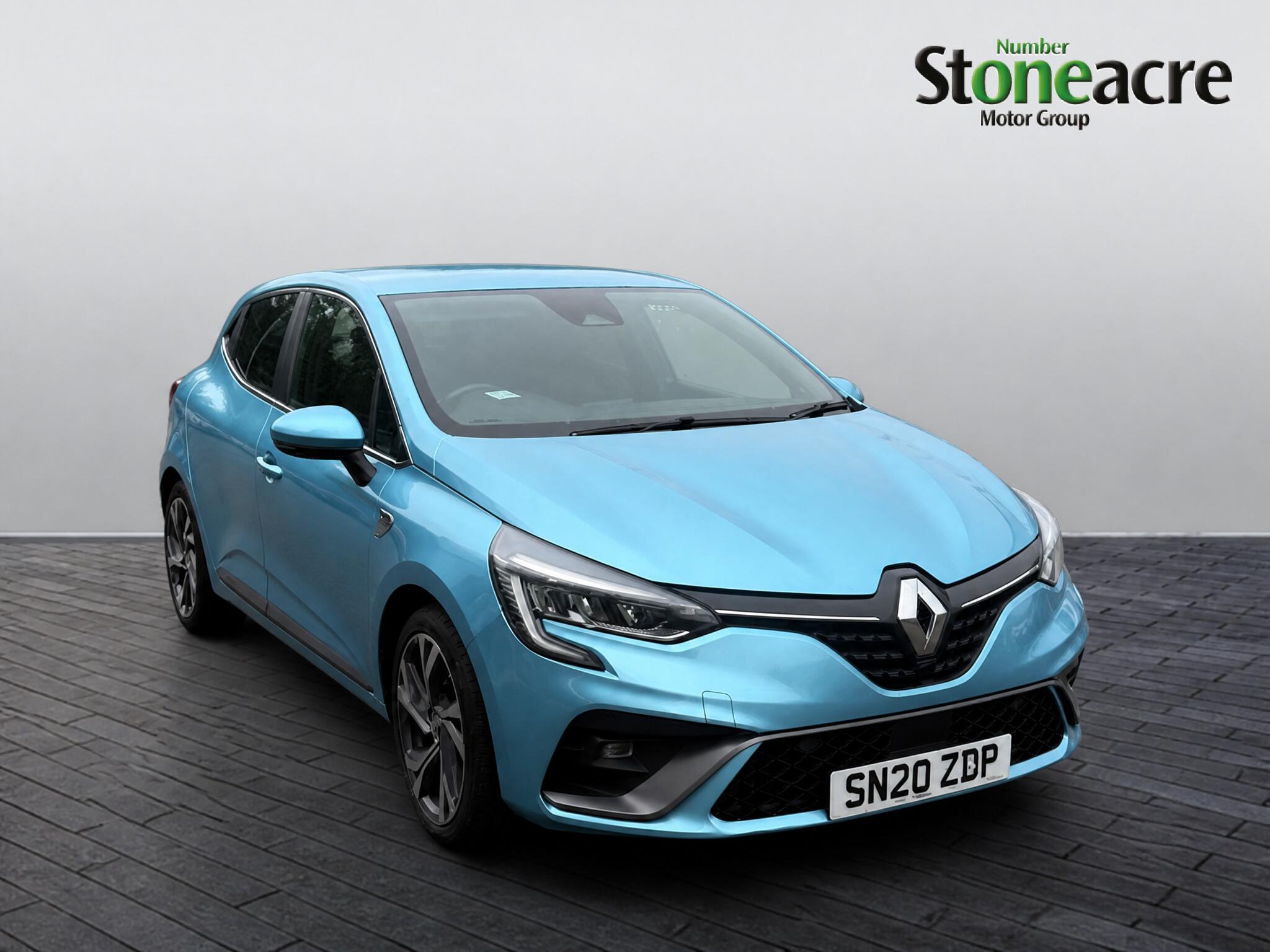 Main listing image - Renault Clio