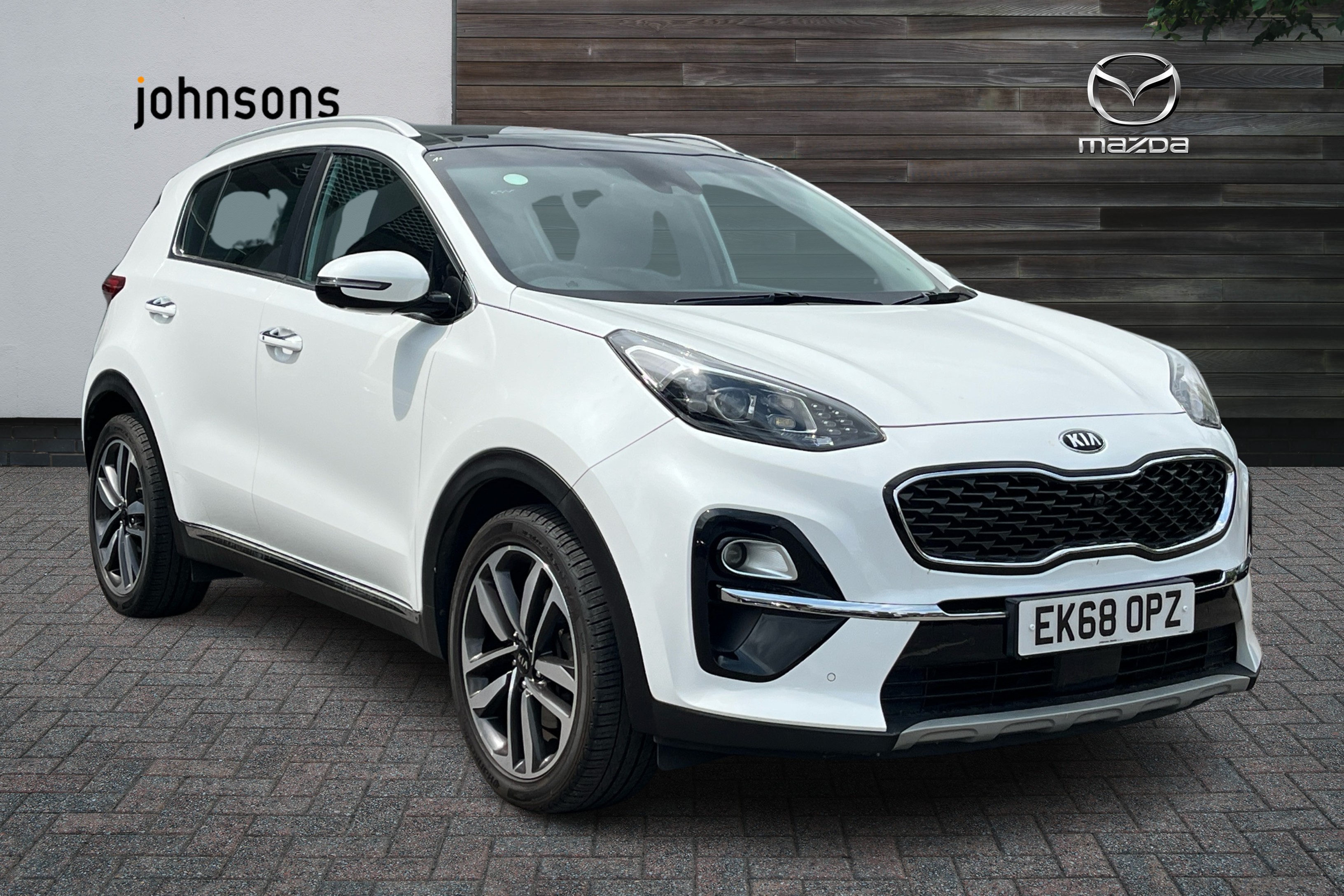 Main listing image - Kia Sportage