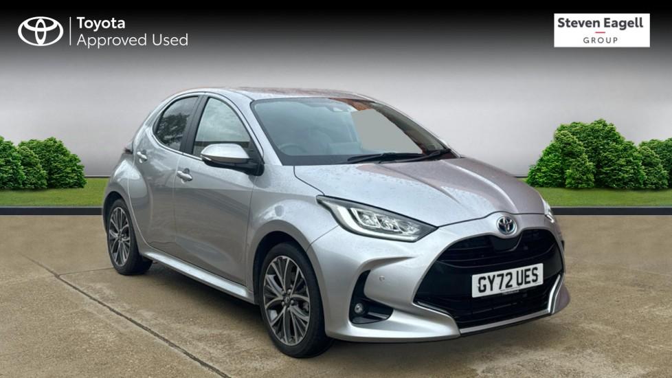 Main listing image - Toyota Yaris