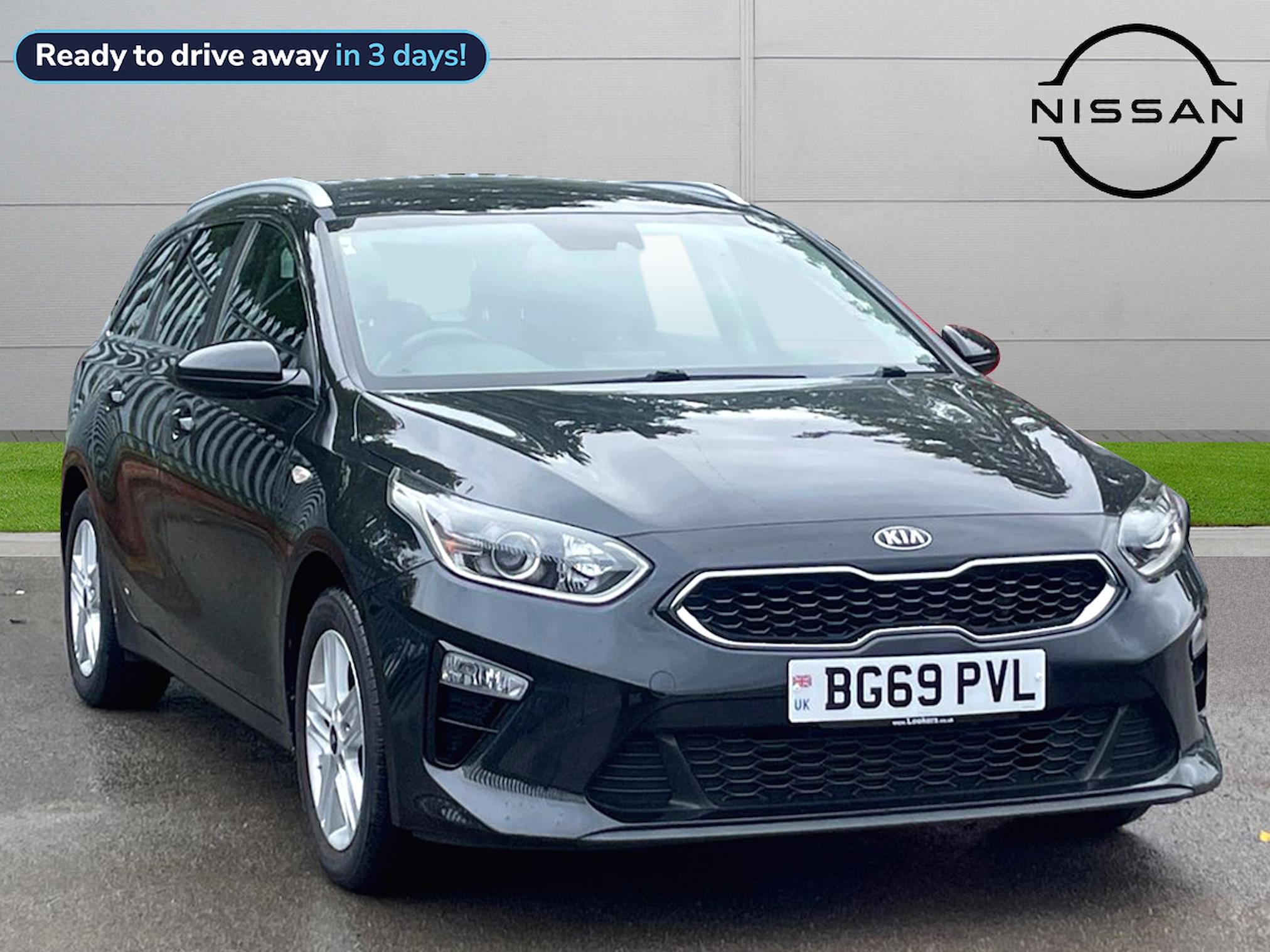 Main listing image - Kia Ceed SW