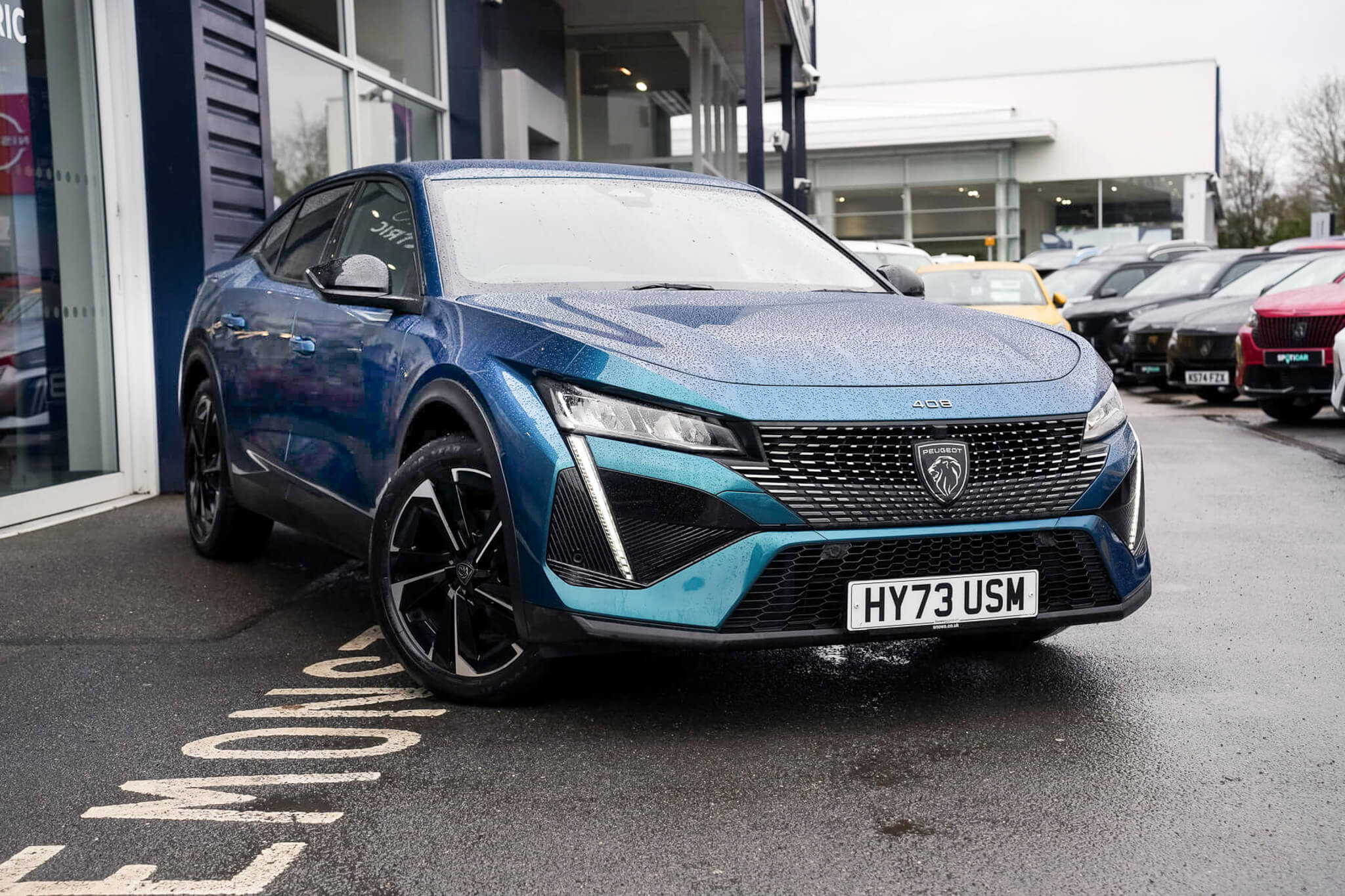 Main listing image - Peugeot 408