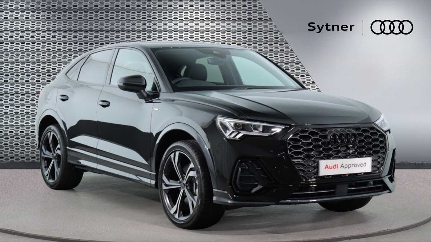 Main listing image - Audi Q3