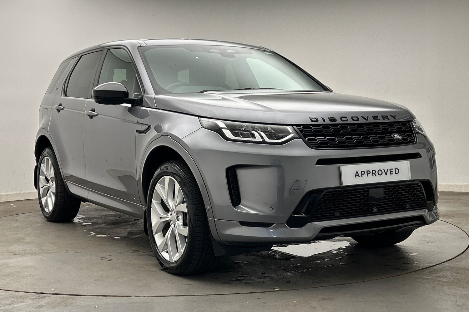 Main listing image - Land Rover Discovery Sport