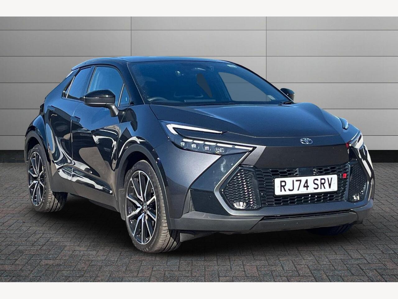 Main listing image - Toyota C-HR