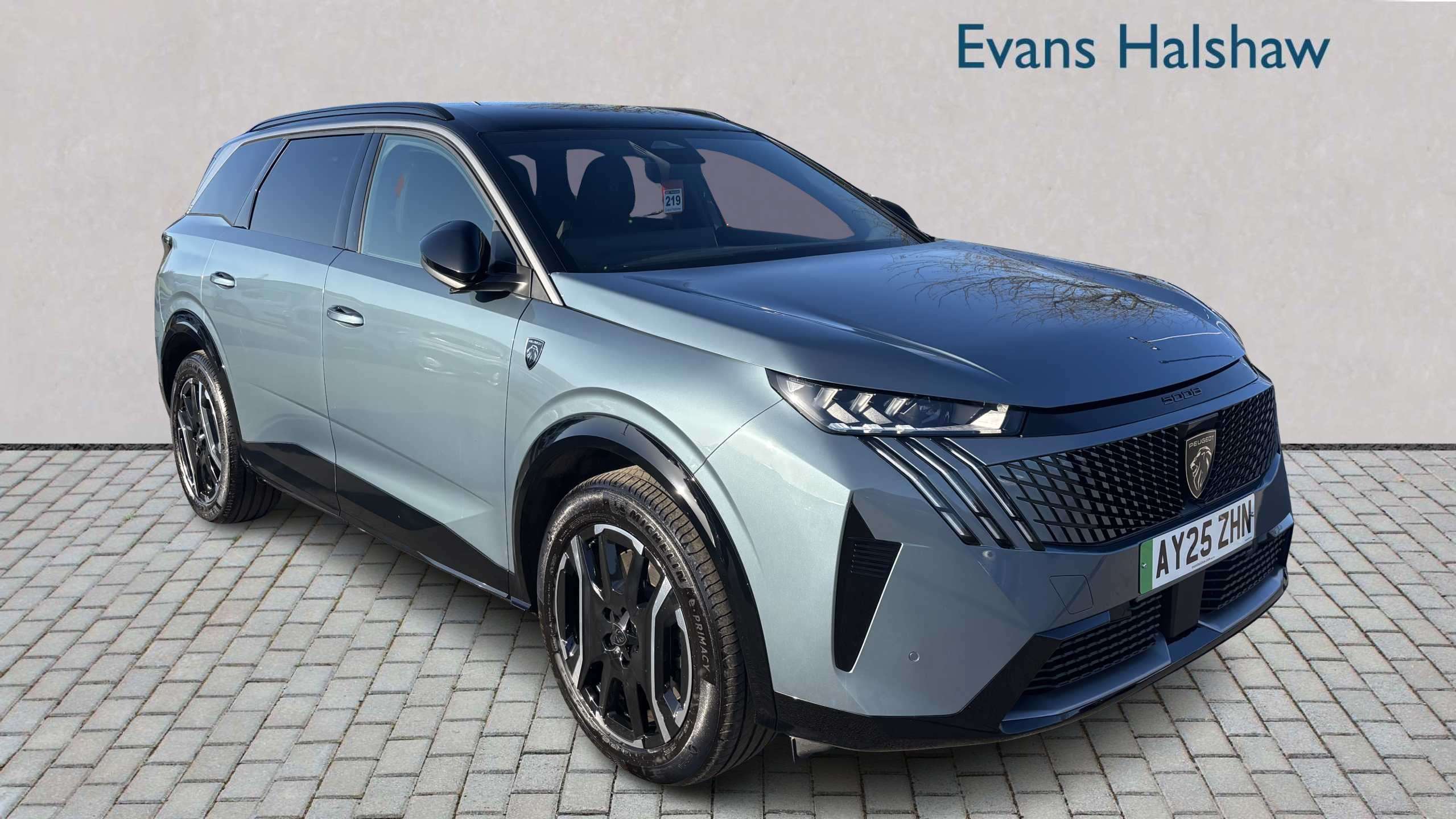 Main listing image - Peugeot 5008