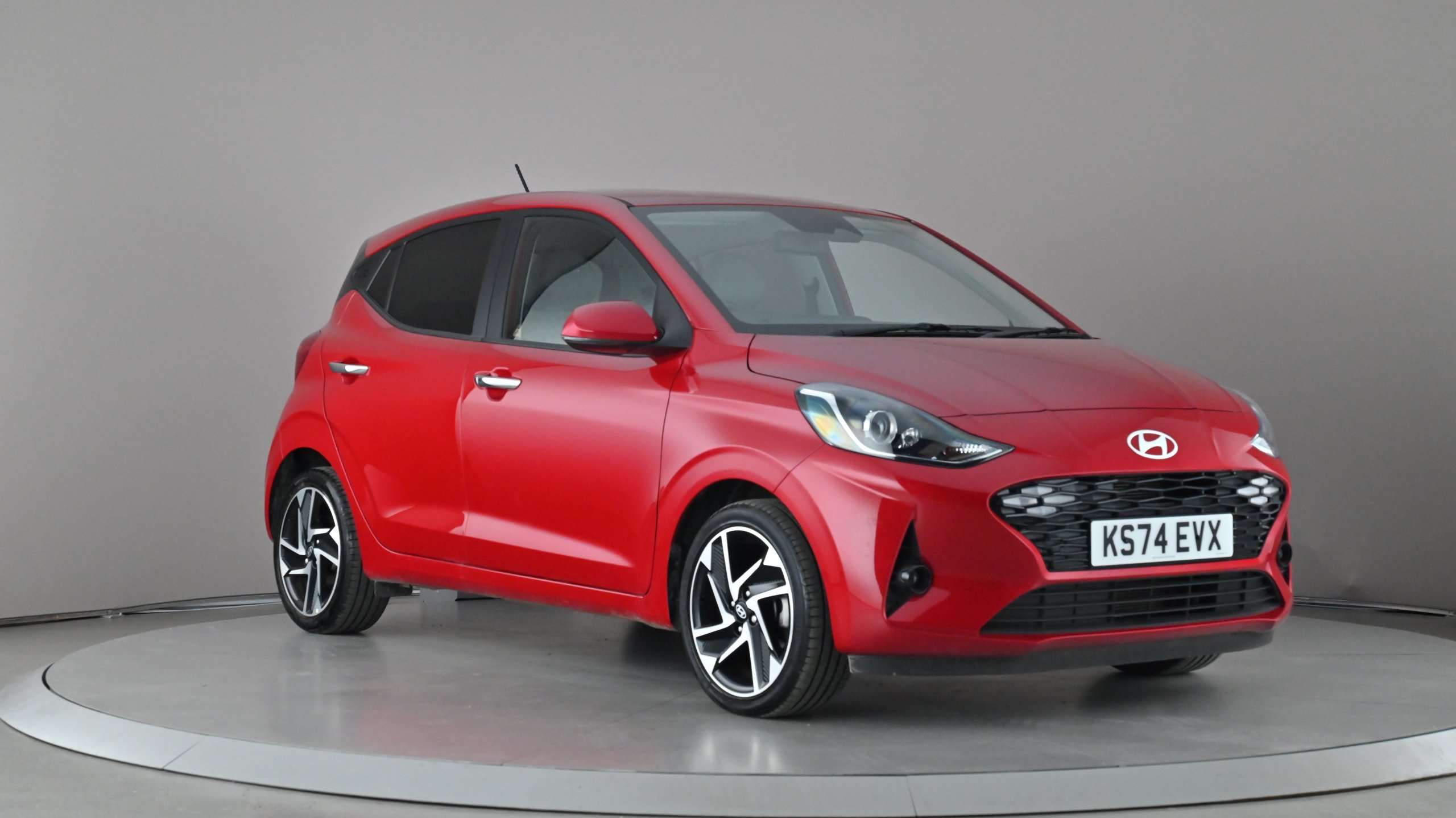 Main listing image - Hyundai i10