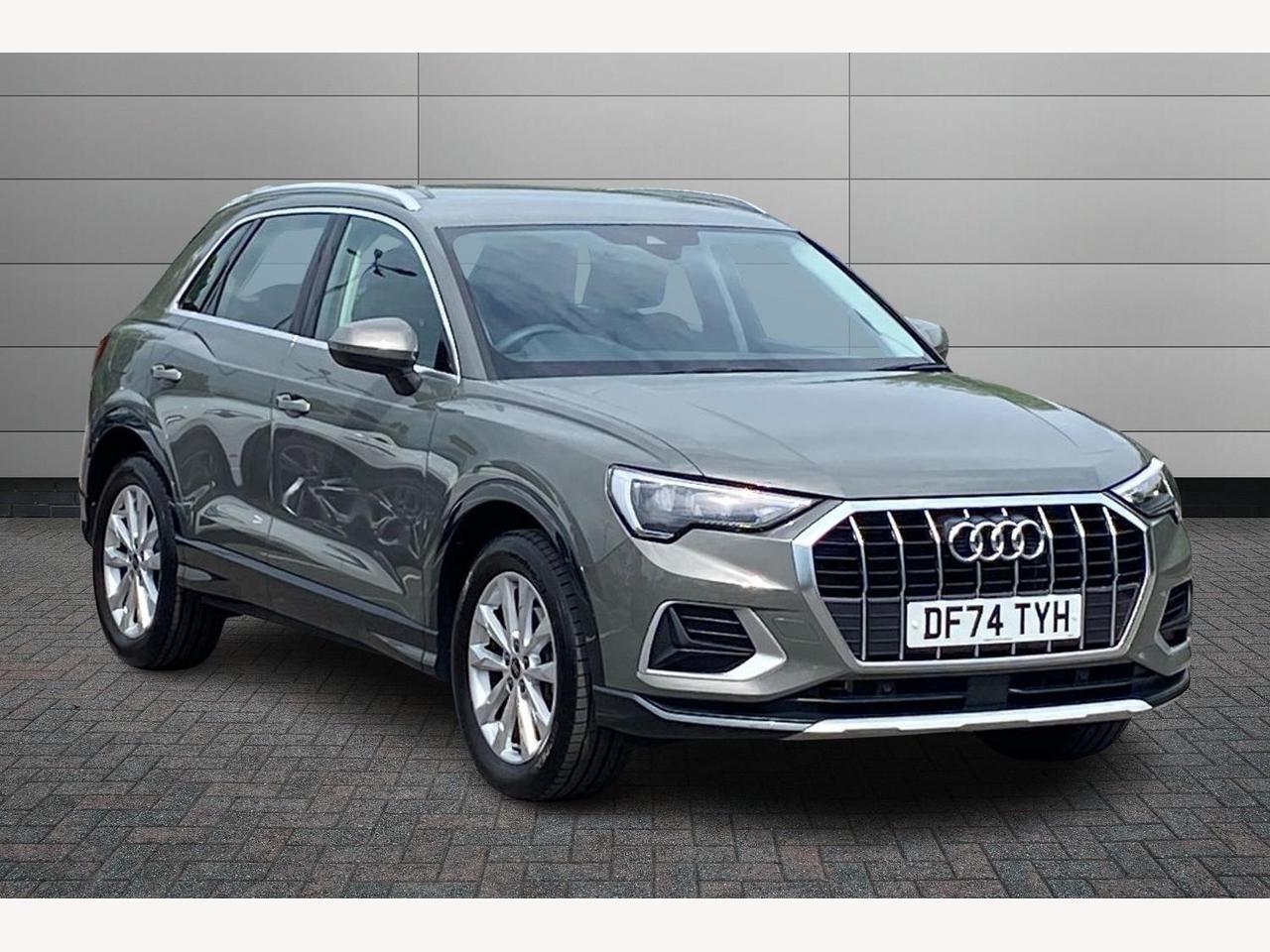 Main listing image - Audi Q3