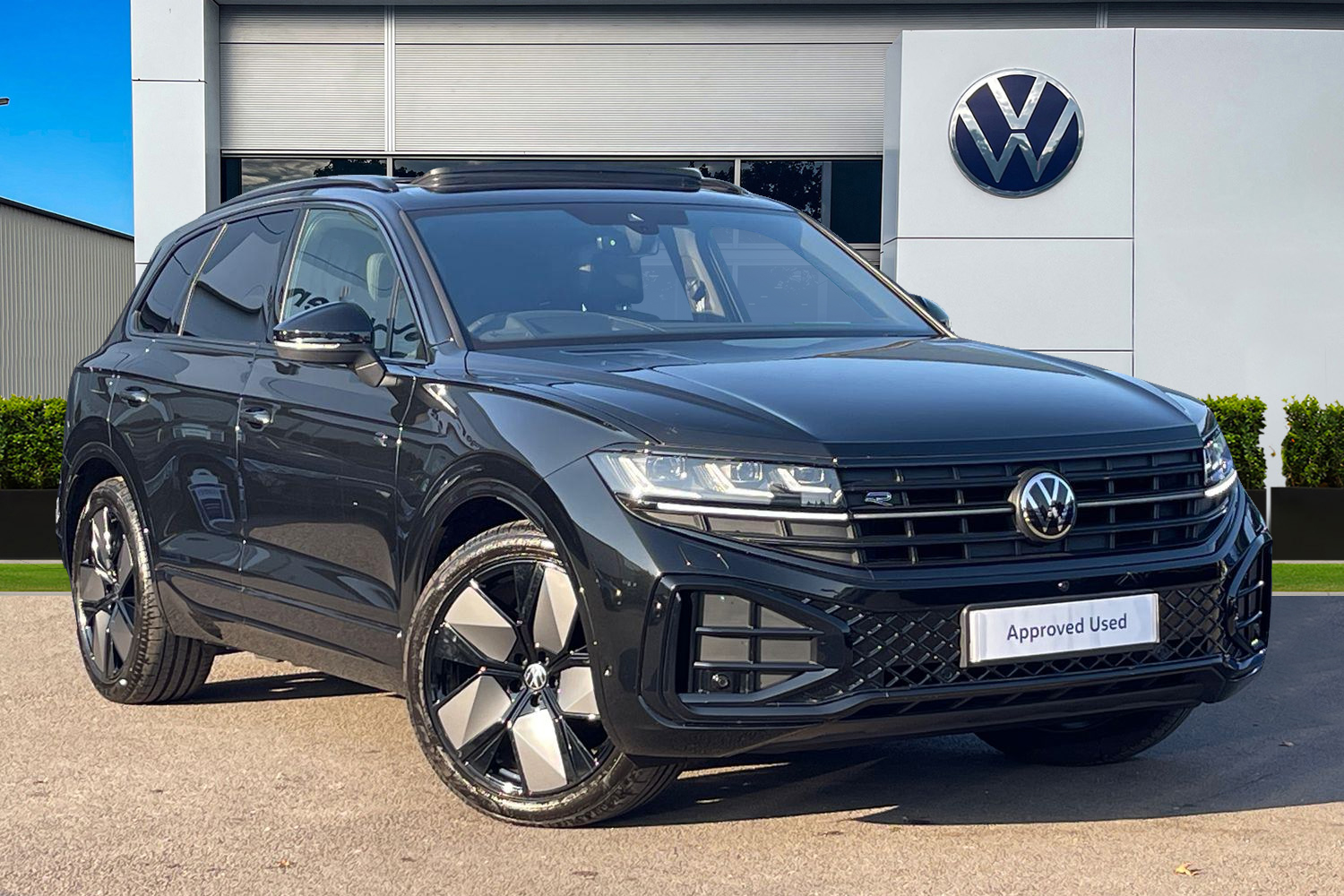 Main listing image - Volkswagen Touareg