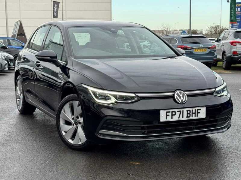 Main listing image - Volkswagen Golf