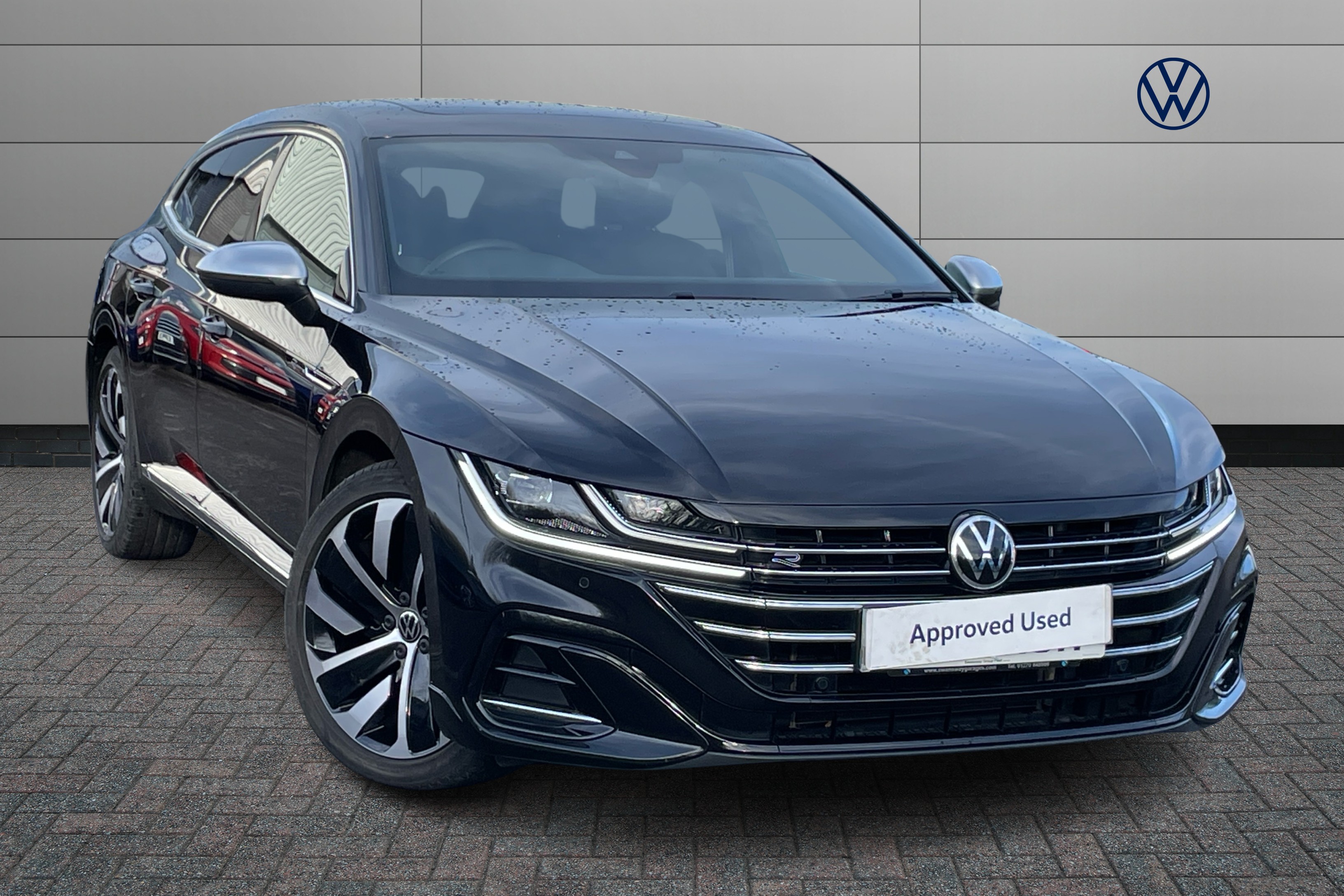 Main listing image - Volkswagen Arteon Shooting Brake
