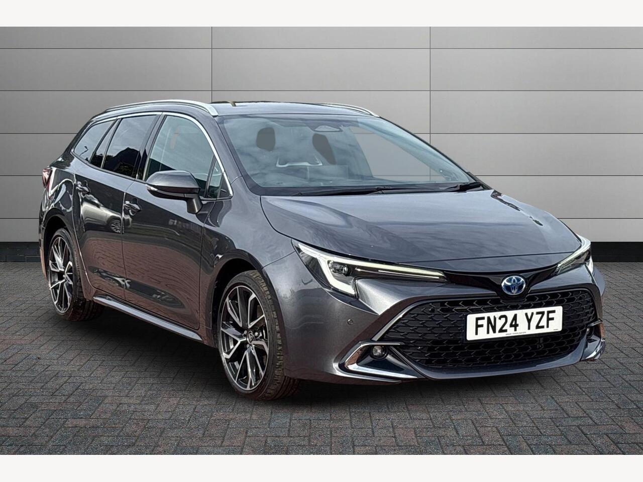 Main listing image - Toyota Corolla Touring Sport