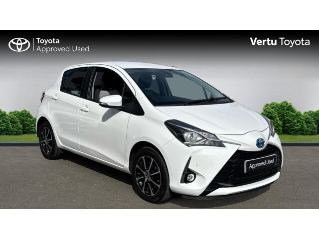 Main listing image - Toyota Yaris