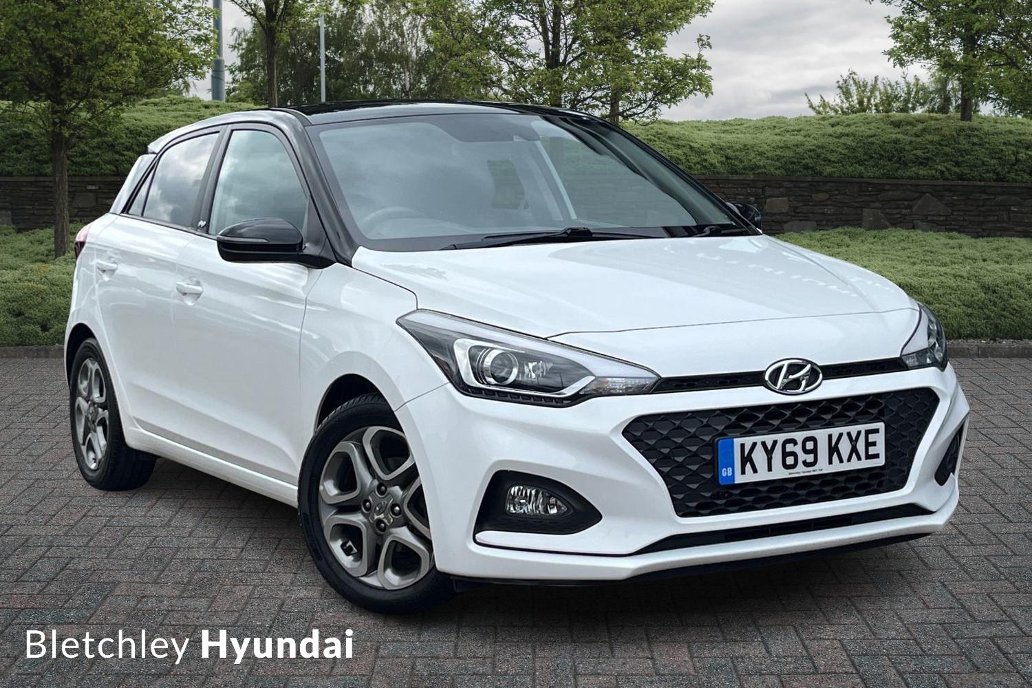 Main listing image - Hyundai i20