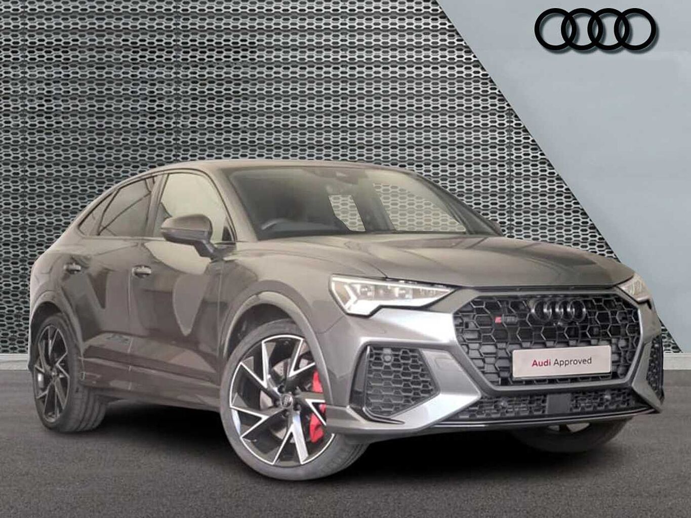 Main listing image - Audi RS Q3