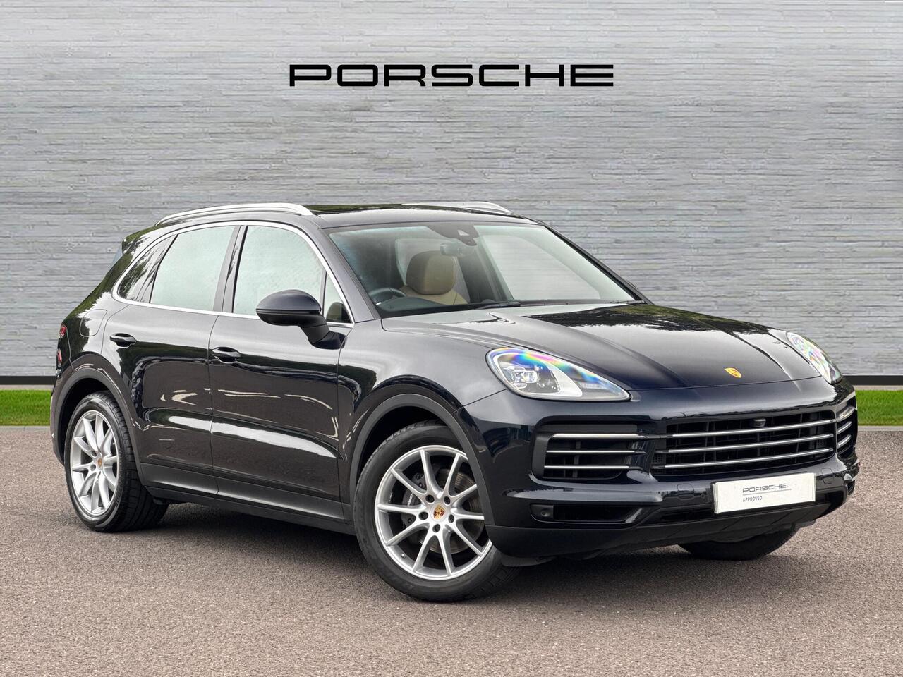 Main listing image - Porsche Cayenne