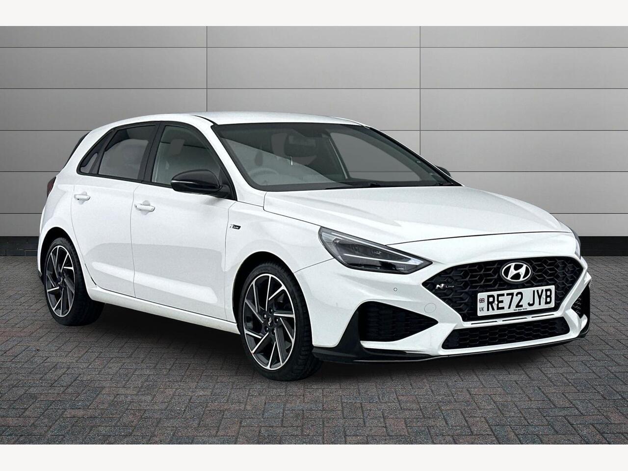 Main listing image - Hyundai i30