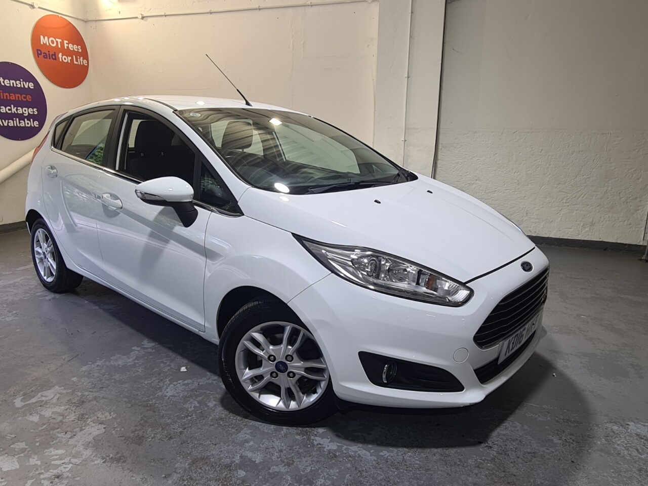 Main listing image - Ford Fiesta