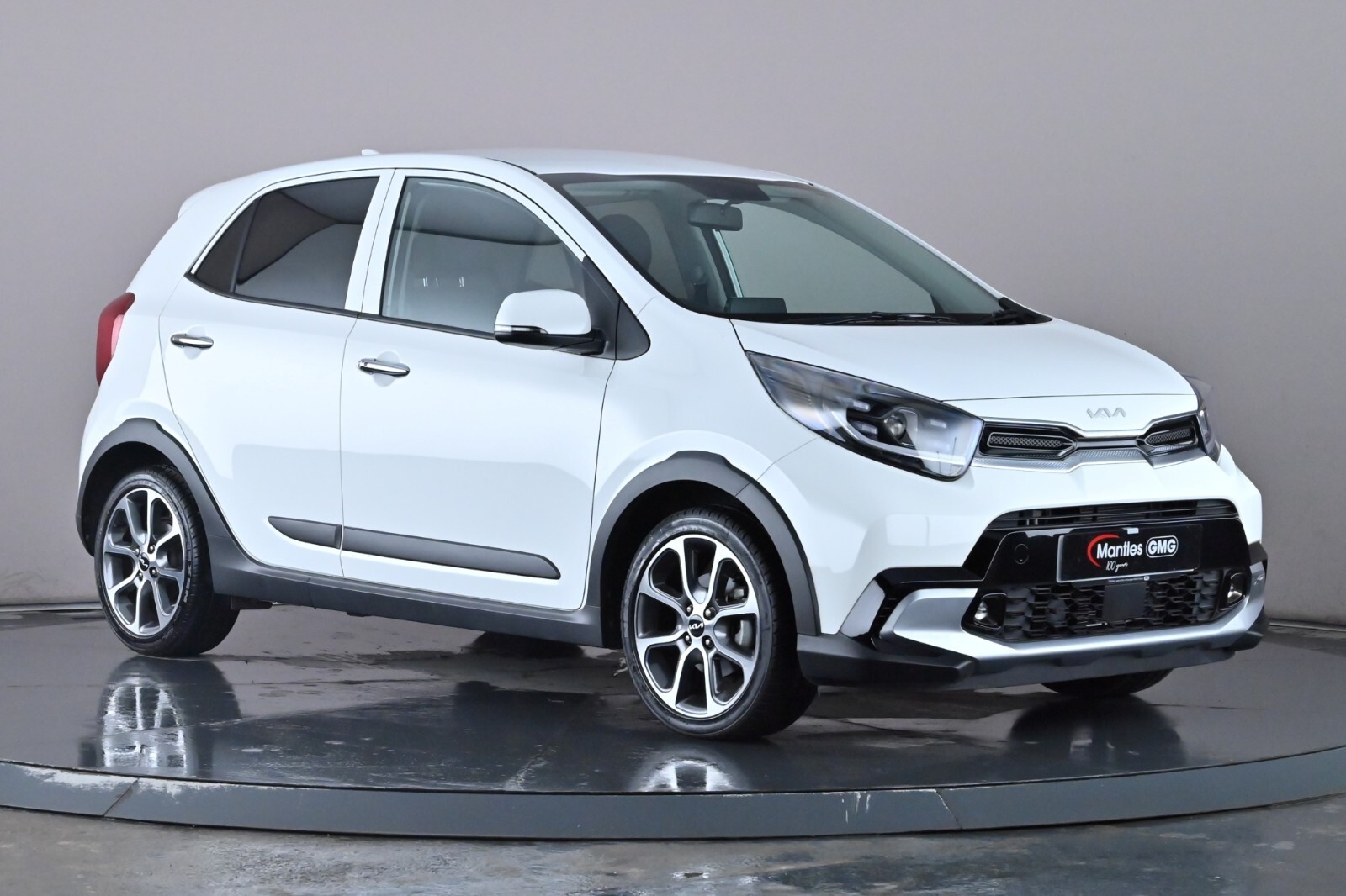 Main listing image - Kia Picanto