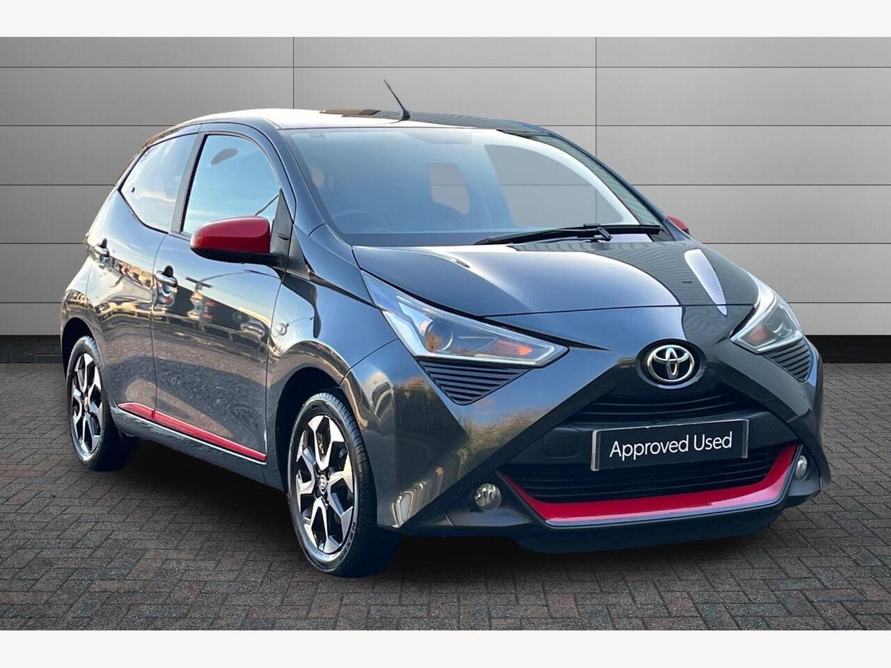 Main listing image - Toyota Aygo