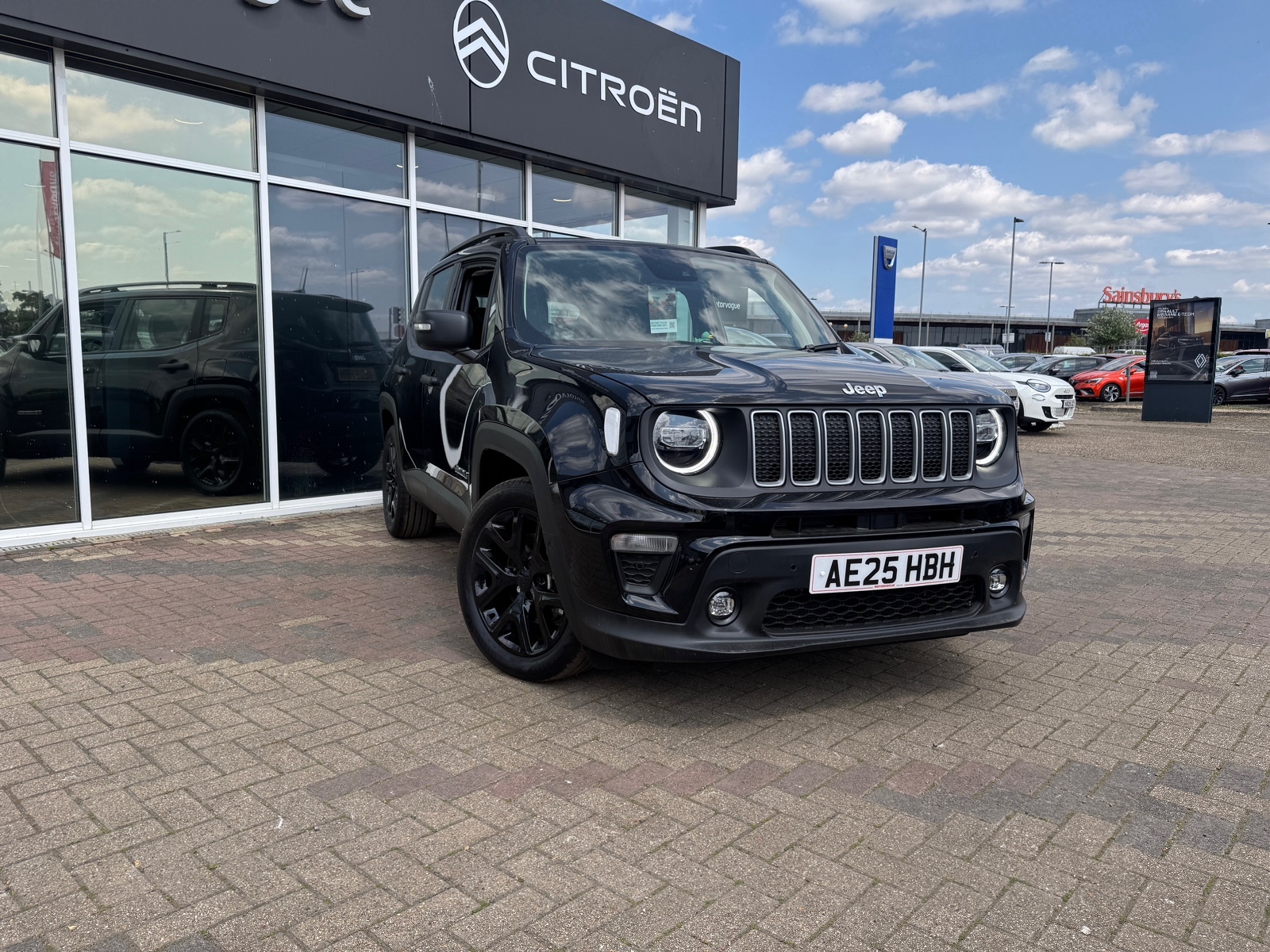 Main listing image - Jeep Renegade