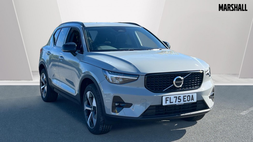 Main listing image - Volvo XC40