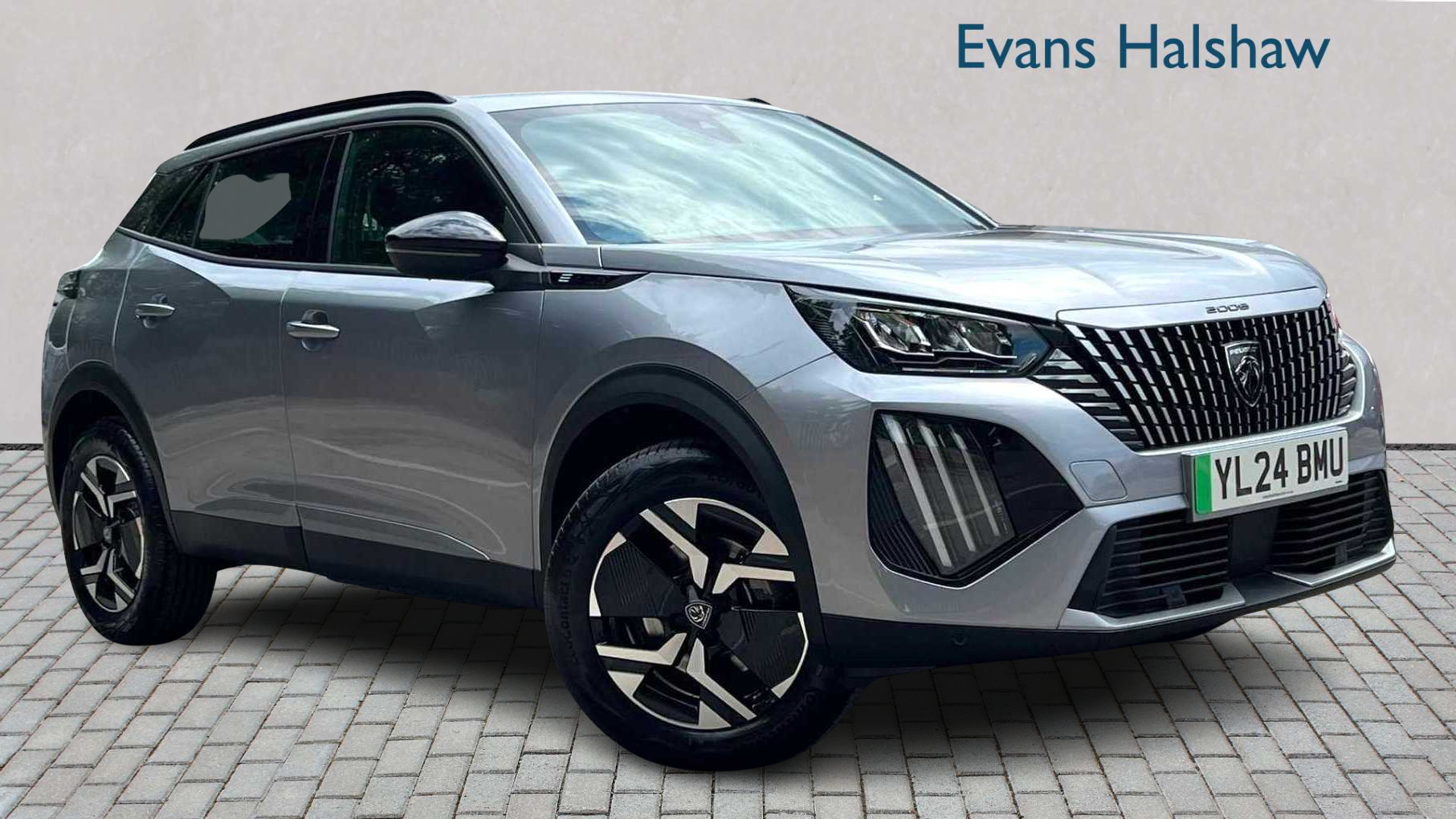 Main listing image - Peugeot e-2008