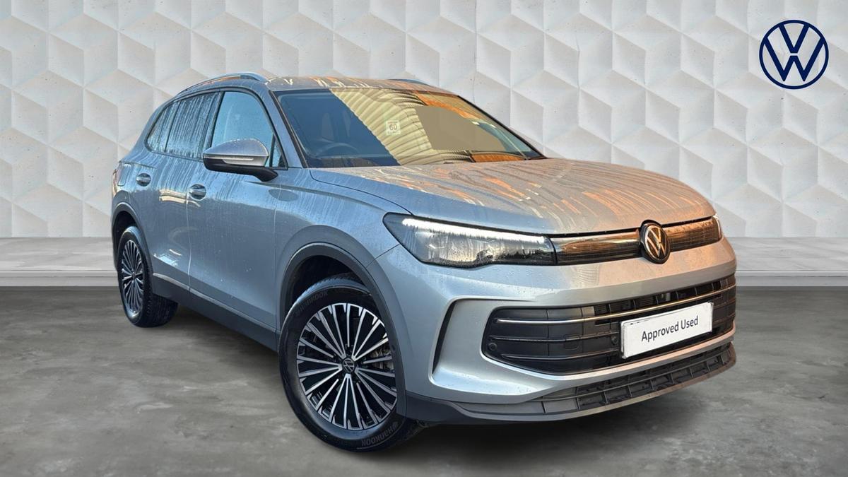 Main listing image - Volkswagen Tiguan