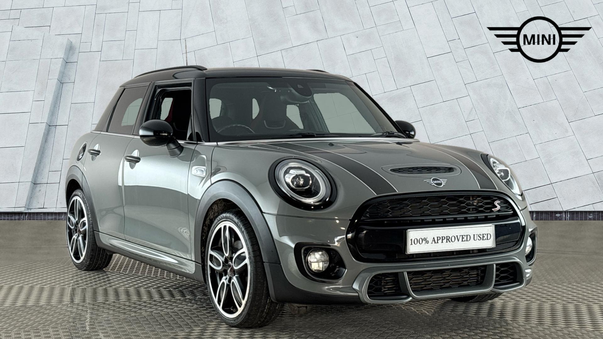 Main listing image - MINI Hatchback 5dr