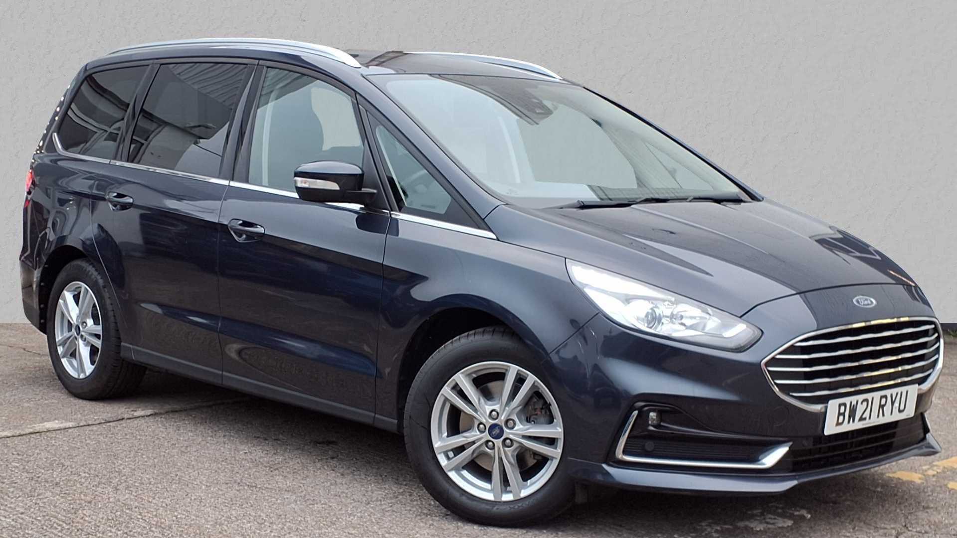 Main listing image - Ford Galaxy