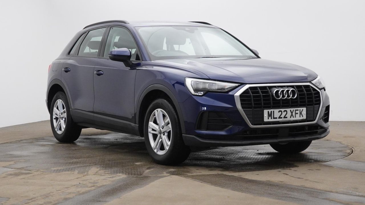 Main listing image - Audi Q3