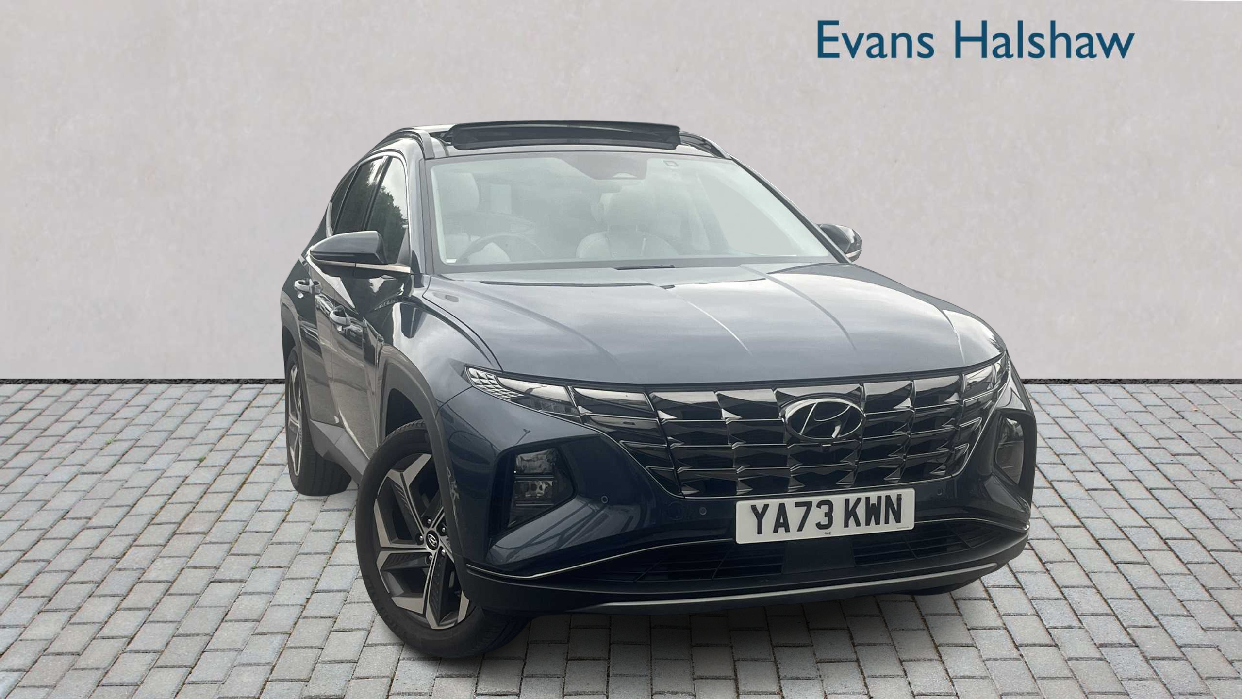 Main listing image - Hyundai Tucson