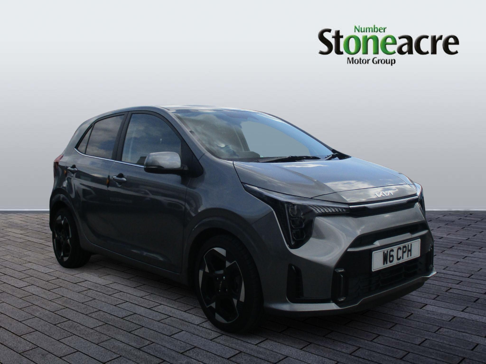 Main listing image - Kia Picanto