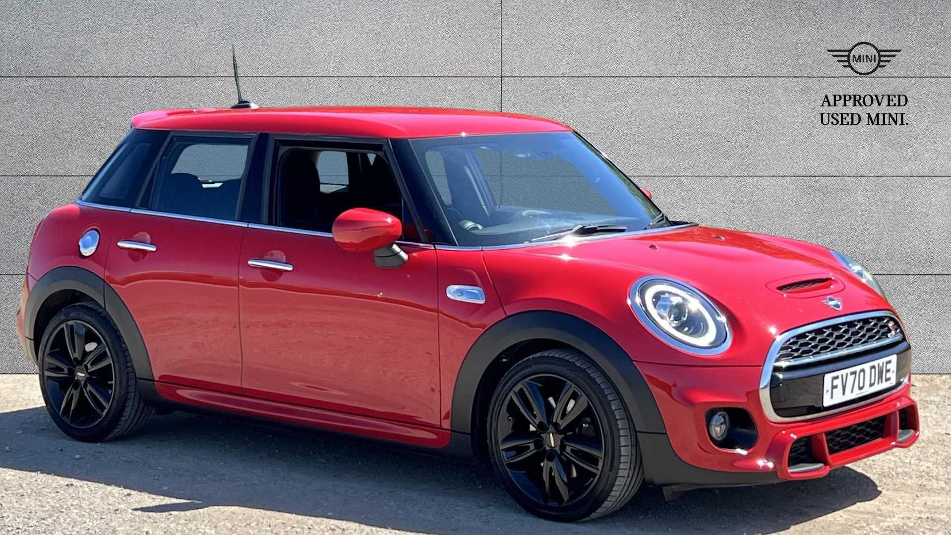 Main listing image - MINI Hatchback 5dr