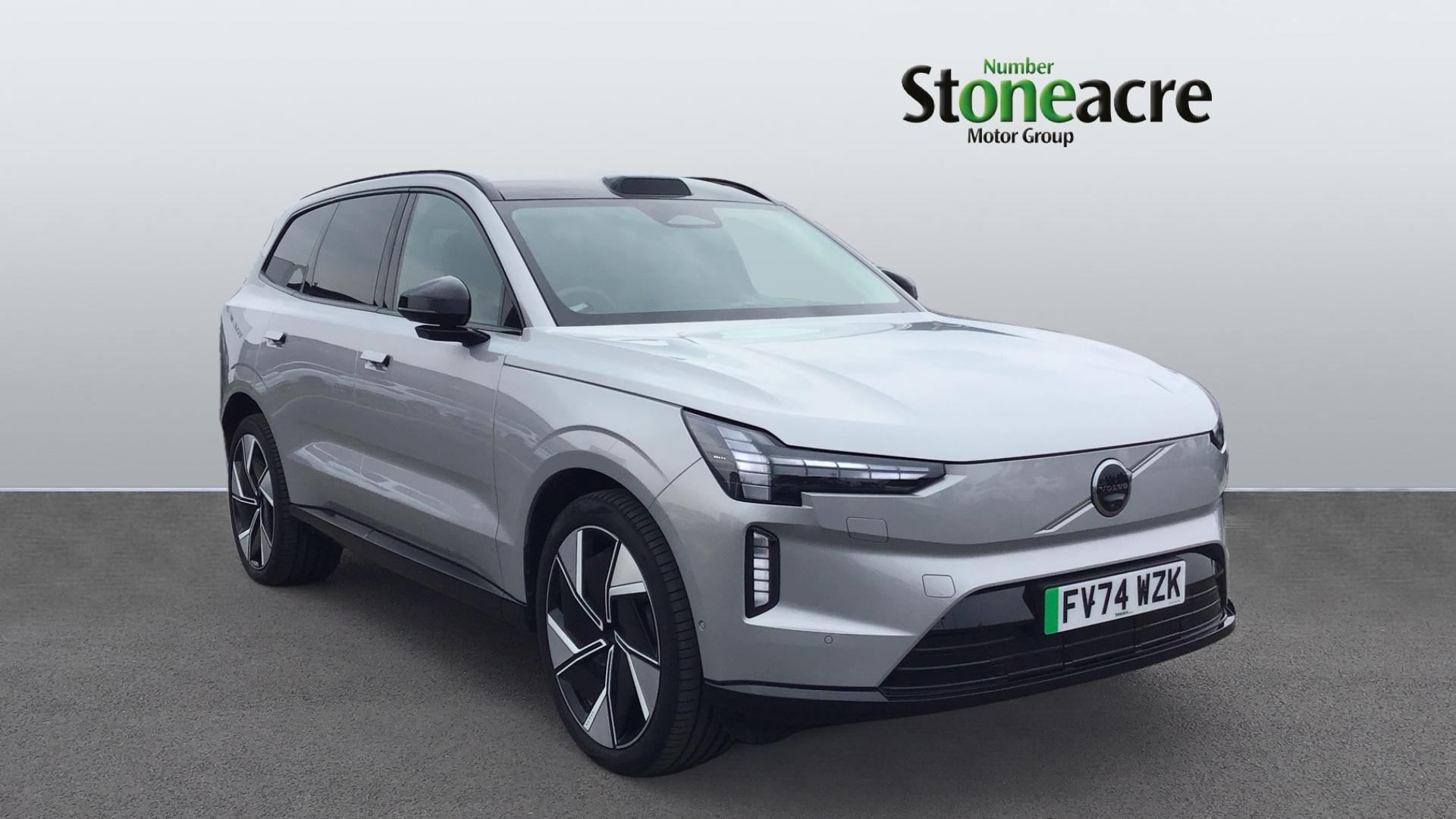 Main listing image - Volvo Ex90