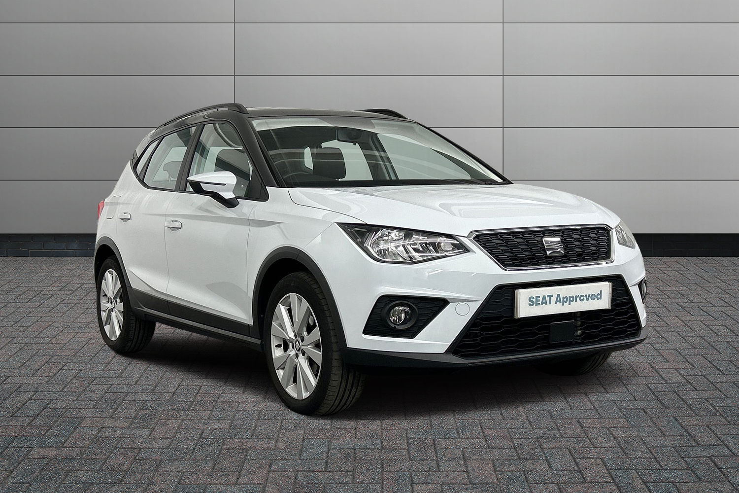 Main listing image - SEAT Arona